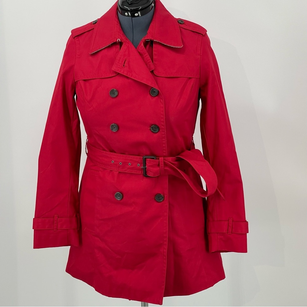 BANANA REPUBLIC WOMENS SIZE M LINED , BELTED , Red Double-Breasted Trenc…